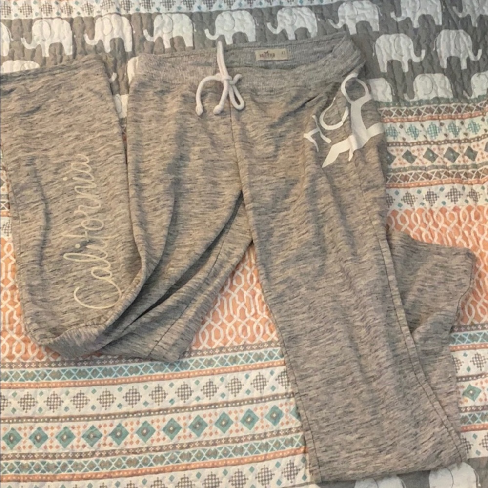 Hollister yoga pants